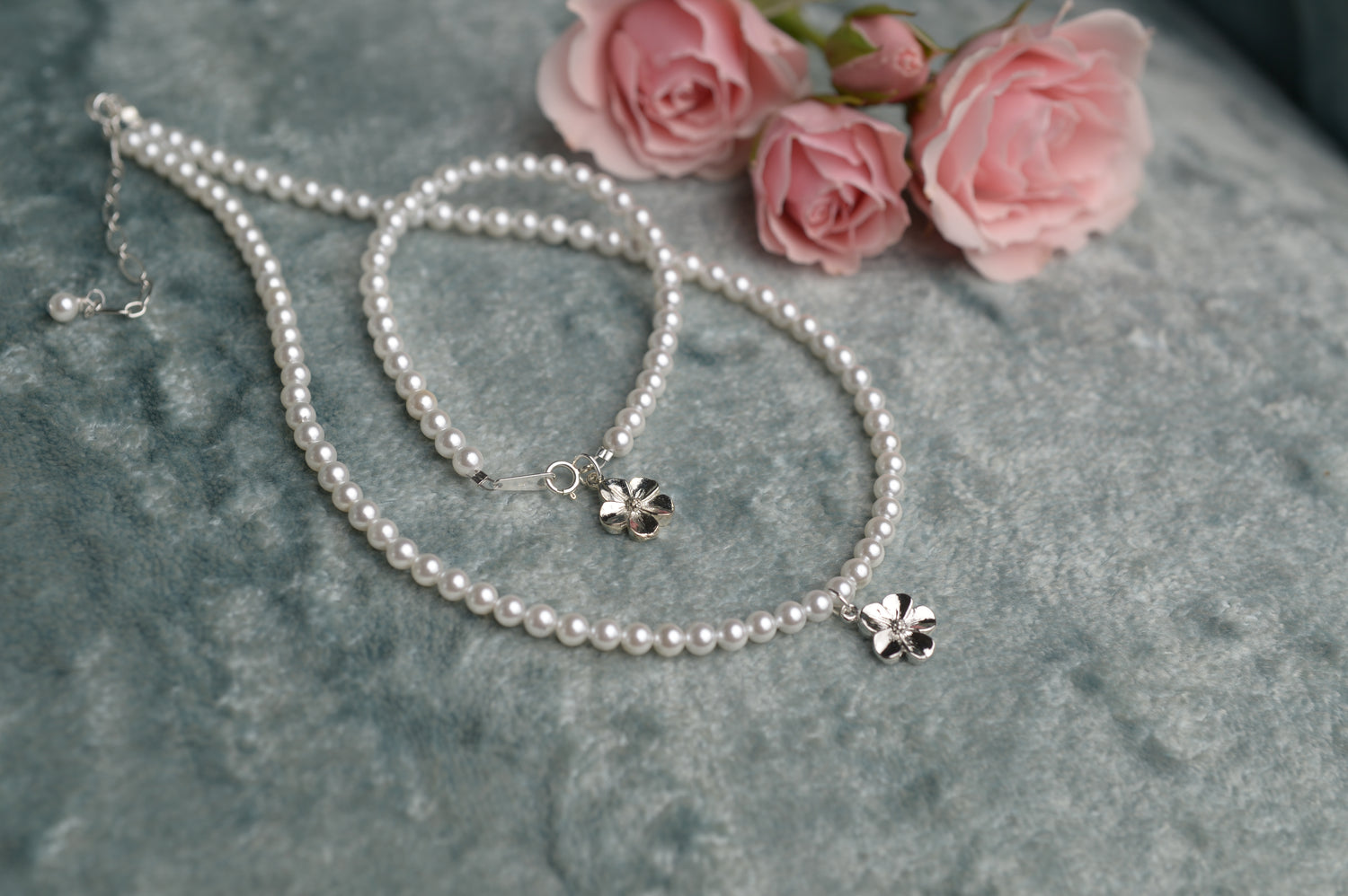 Strasburg Children Flower Bracelet & Necklace Set Freshwater pearls flower girl gift
