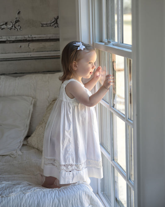 Strasburg Children Girl White Beach Dress Portrait Summer Vacation Lace Flower girl