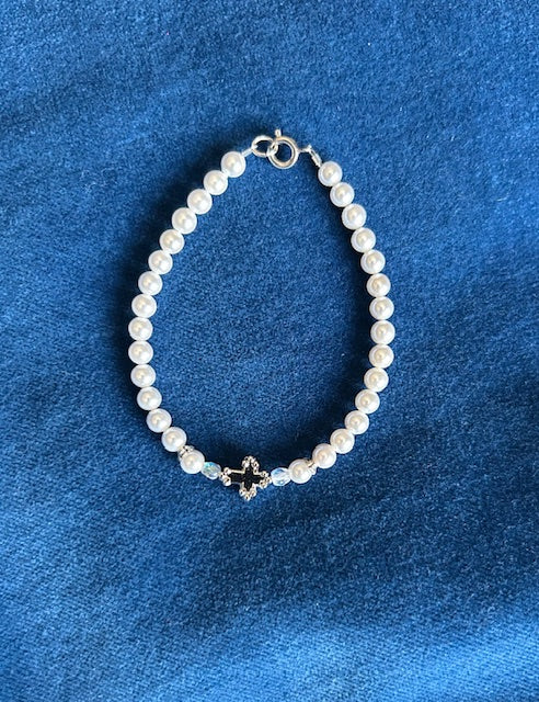 Pearl Bracelet with Sideways Cross