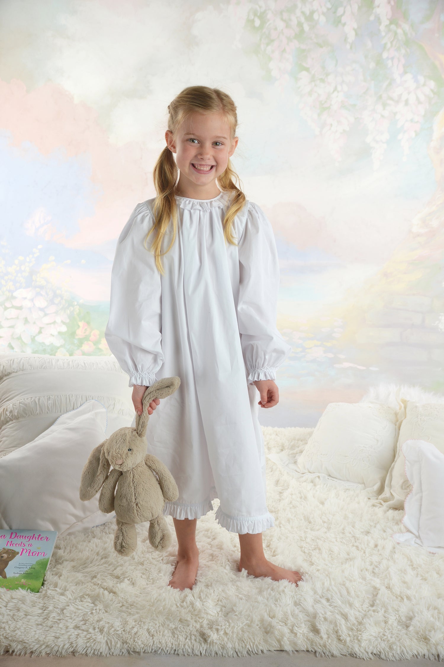 Classic Long Sleeve Night Gown White Night dress for girls Classic Long Sleeve Night Gown White Night dress for girls