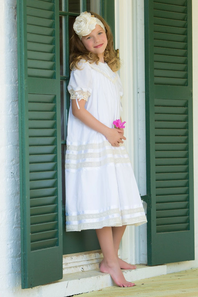 Savannah - Lace White Dress Strasburg Children